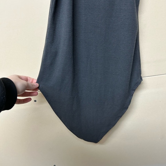 2/$20❤️- BODYSUIT - Women’s Forever 21 bodysuit size small - Picture 2 of 6